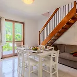 Borgo Castello-2 By Interhome Apartamento Argegno