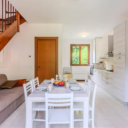 Borgo Castello-2 By Interhome דירה *